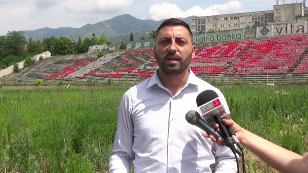Лагите на градоначалникот Ристески за нов градски стадион во Прилеп