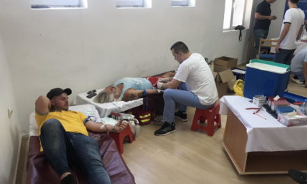 Младите активисти од СДММ – Прилеп, денеска даруваа крв